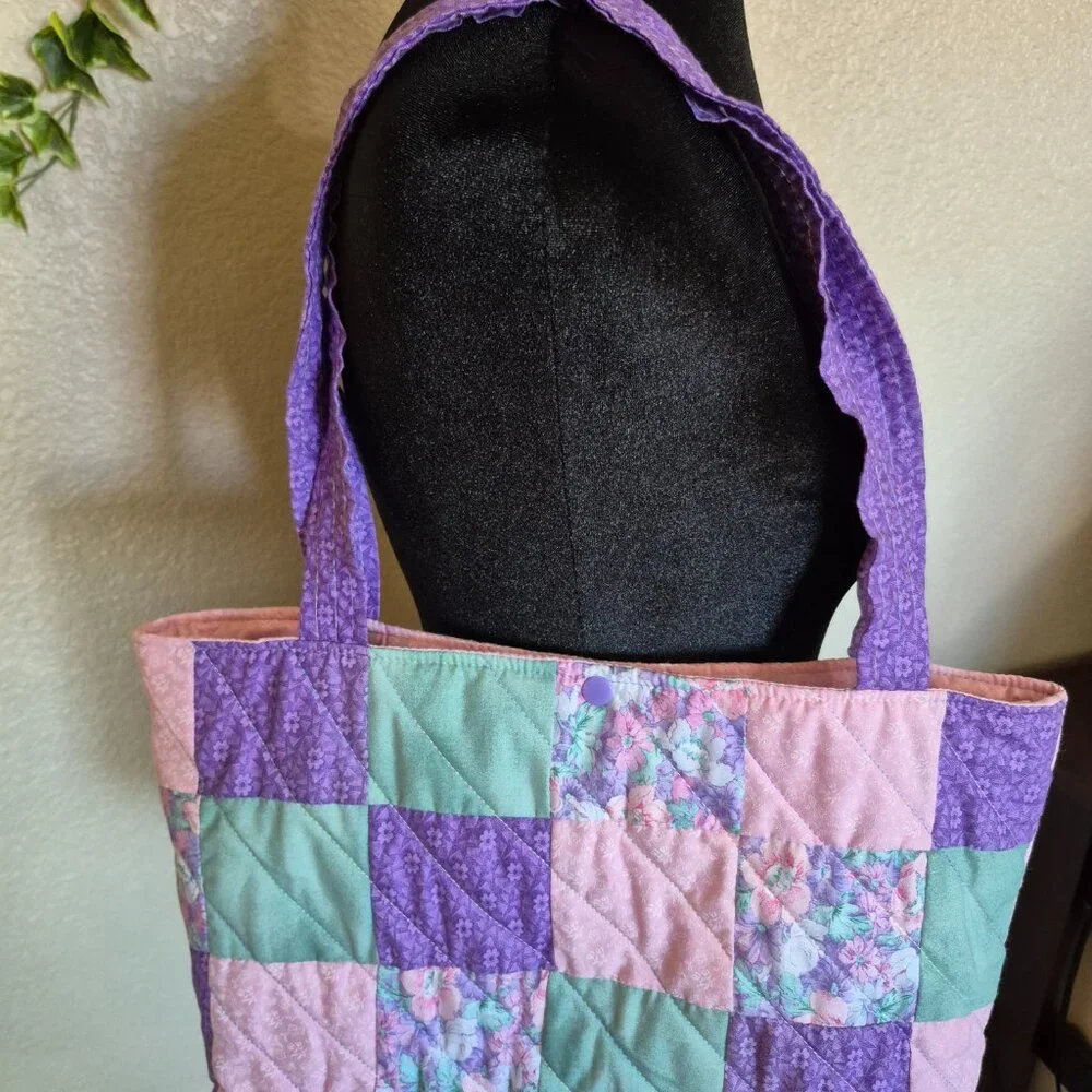Cool Mums Club Quilted Tote -‎ Skull with Heart Glasses & Coffee - Handcrafted